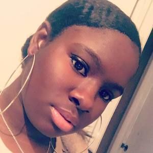 Meet your Posher, Zaire